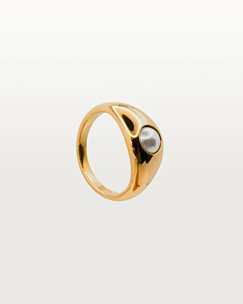 Eye Glimpse Ring